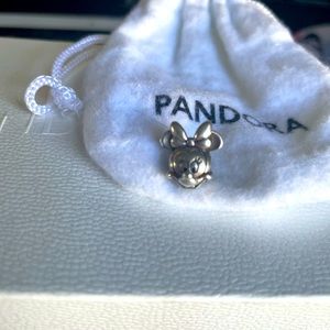 Pandora Disney Minnie Mouse Charm.